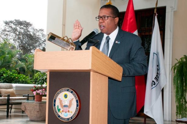 12191120_10153640506492777_9132275577633089925_o